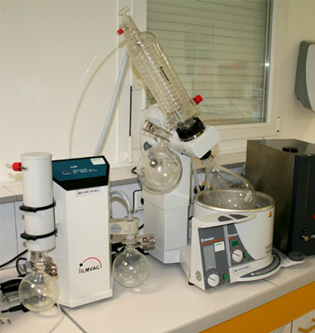 Évaporateur rotatif